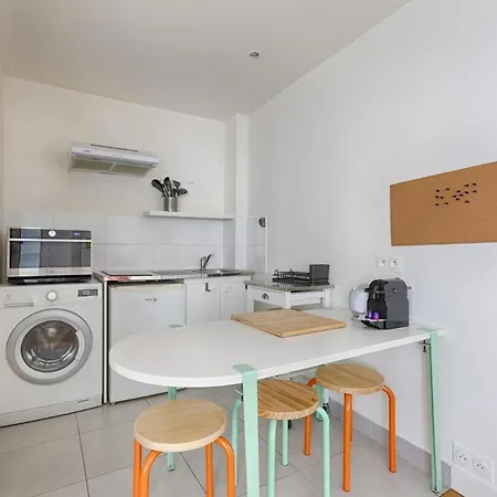 Apartment Charming Near Bastille Paris
